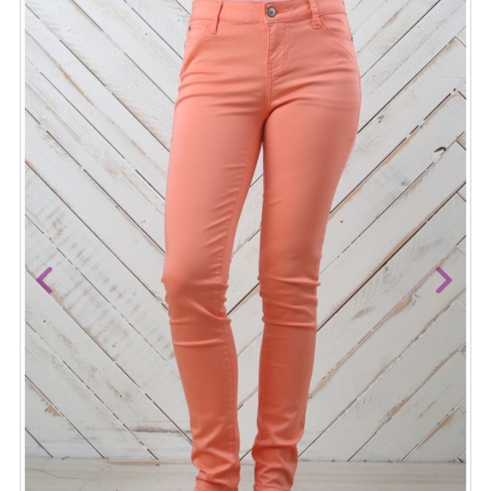 ALTAR’D STATE NWOT CORAL PANTS